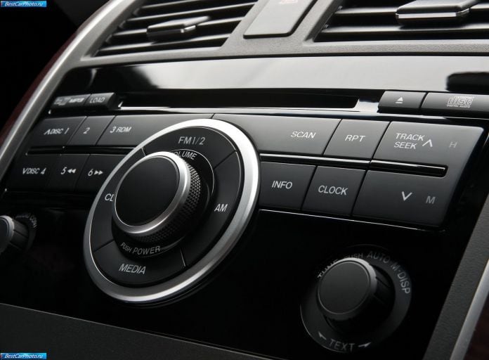 2009 Mazda CX-9 - фотография 30 из 52