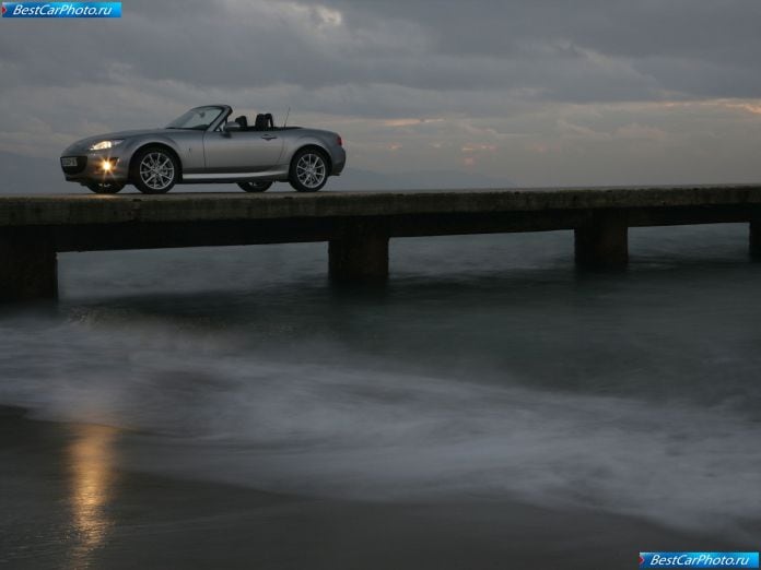 2009 Mazda Mx-5 - фотография 9 из 77