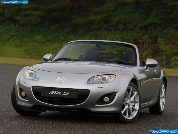 2009 Mazda Mx-5 - фотография 13 из 77