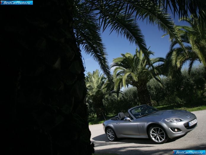 2009 Mazda Mx-5 - фотография 14 из 77