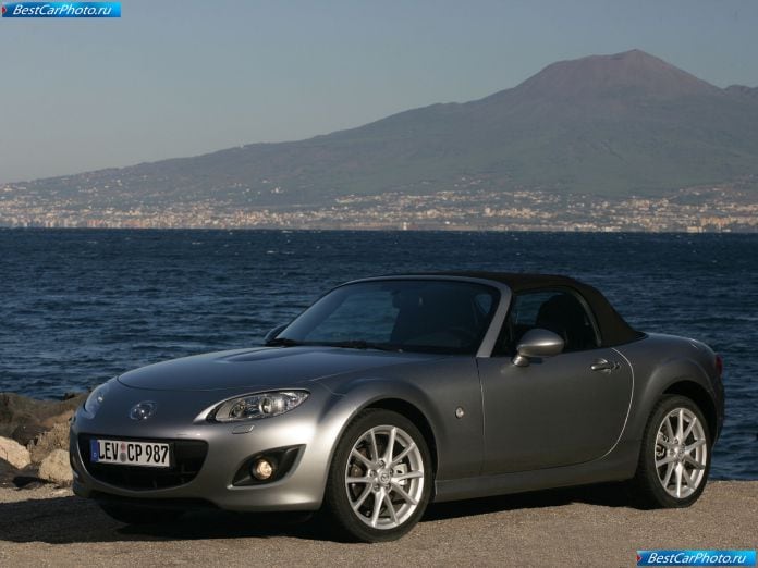 2009 Mazda Mx-5 - фотография 17 из 77