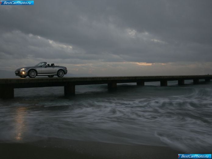 2009 Mazda Mx-5 - фотография 25 из 77