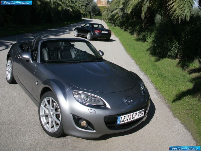 2009 Mazda Mx-5 - фотография 34 из 77
