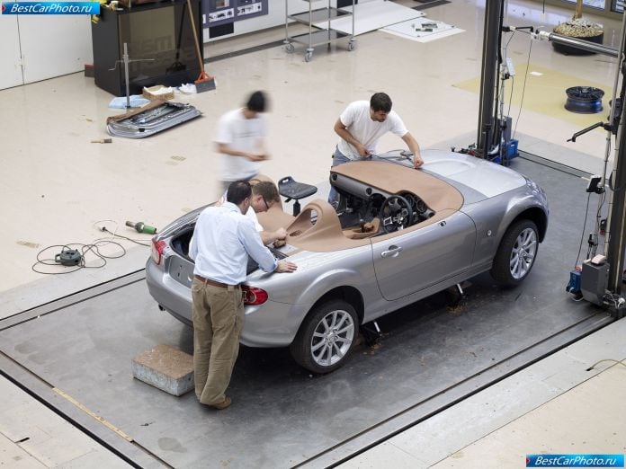 2009 Mazda Mx-5 Superlight Concept - фотография 72 из 83