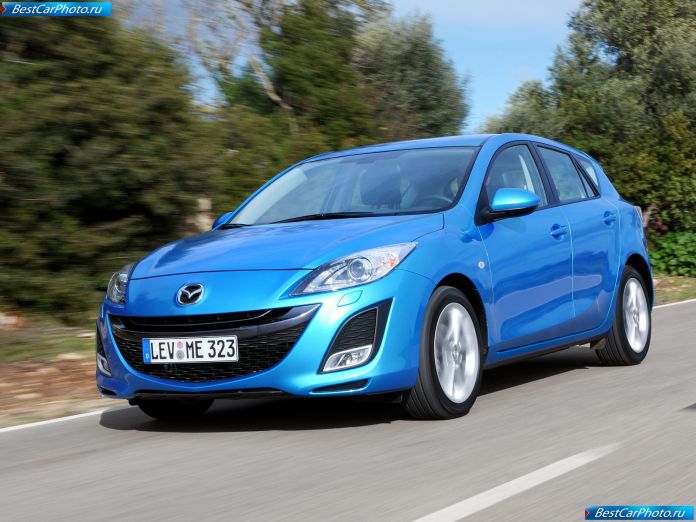 2010 Mazda 3 - фотография 12 из 111
