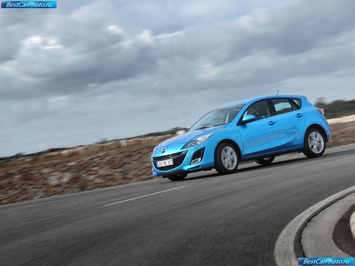 2010 Mazda 3 - фотография 14 из 111