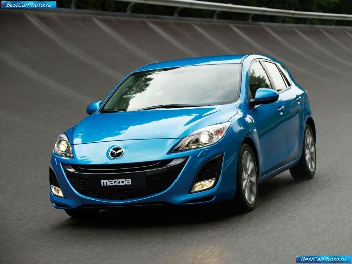 2010 Mazda 3 - фотография 18 из 111