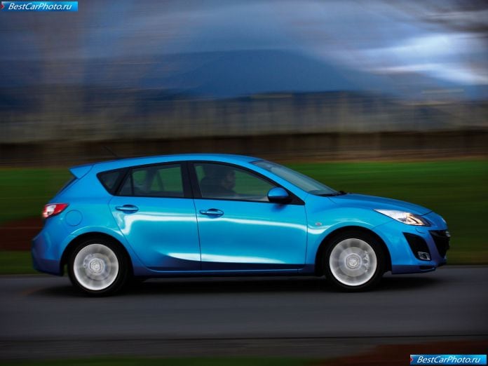 2010 Mazda 3 - фотография 32 из 111