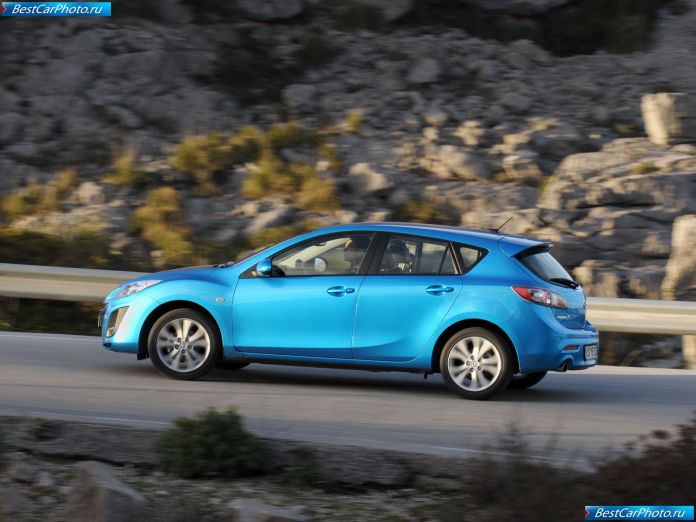 2010 Mazda 3 - фотография 36 из 111