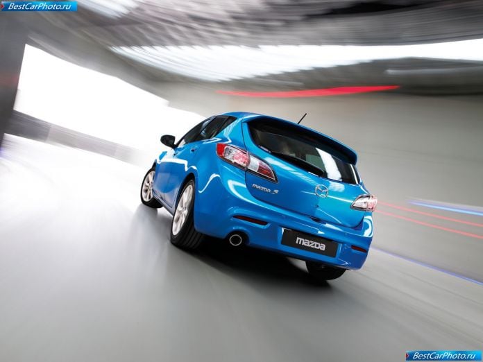 2010 Mazda 3 - фотография 44 из 111