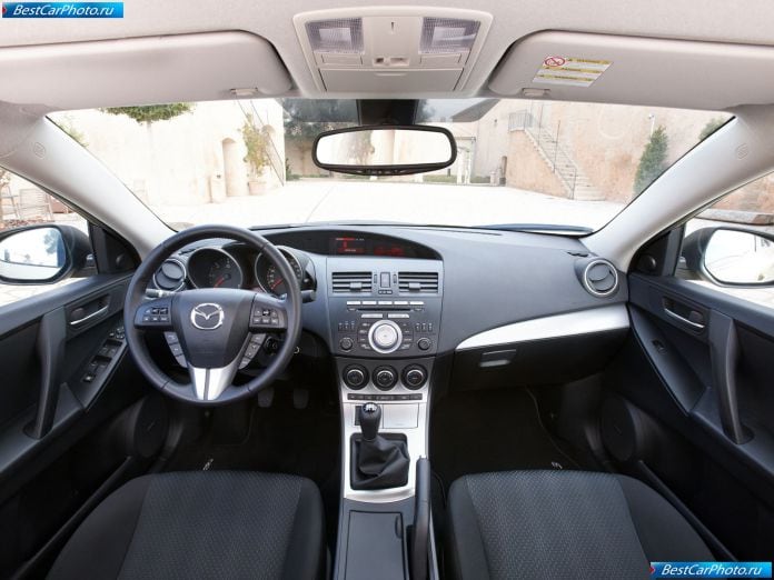 2010 Mazda 3 - фотография 73 из 111
