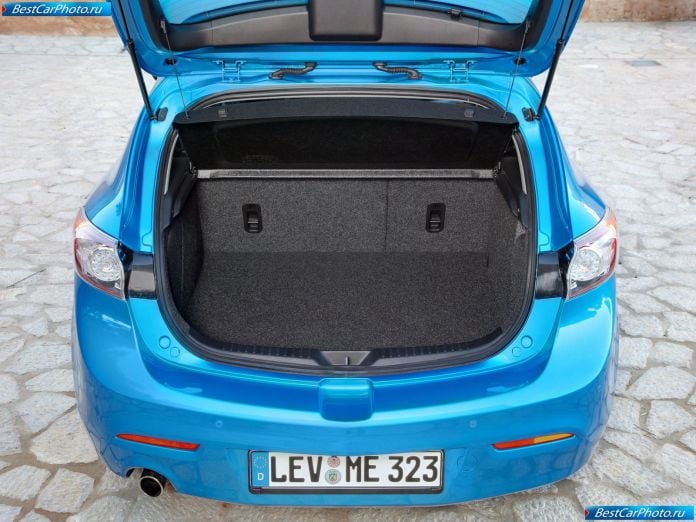 2010 Mazda 3 - фотография 81 из 111