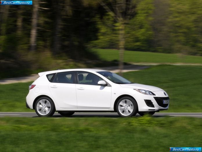 2010 Mazda 3 I-stop - фотография 9 из 49