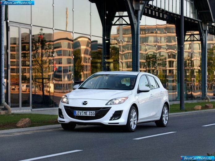 2010 Mazda 3 I-stop - фотография 13 из 49