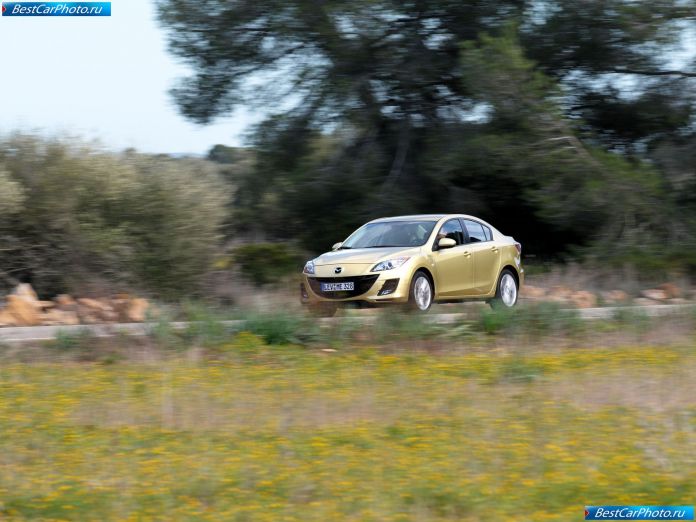 2010 Mazda 3 Sedan - фотография 27 из 101
