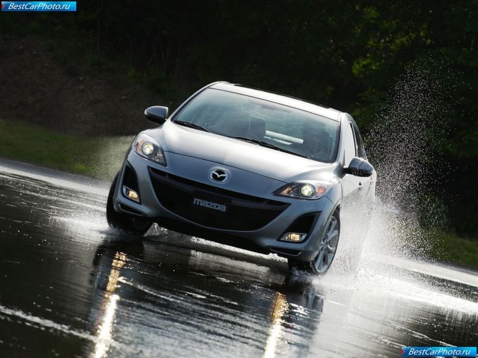 2010 Mazda 3 Sedan - фотография 29 из 101