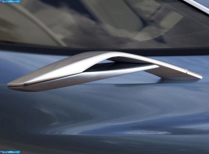 2010 Mazda Shinari Concept - фотография 44 из 60