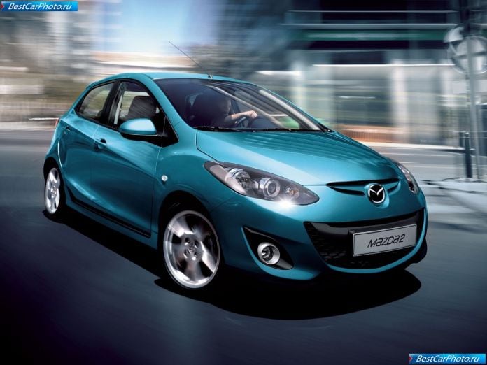 2011 Mazda 2 - фотография 12 из 142