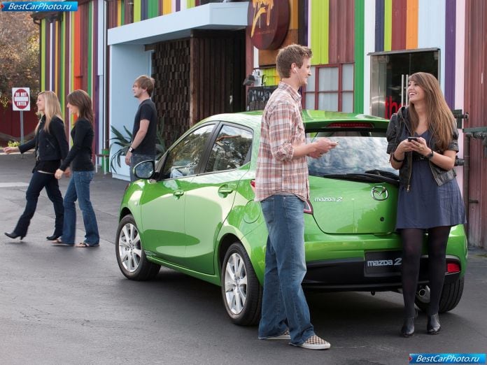 2011 Mazda 2 - фотография 77 из 142