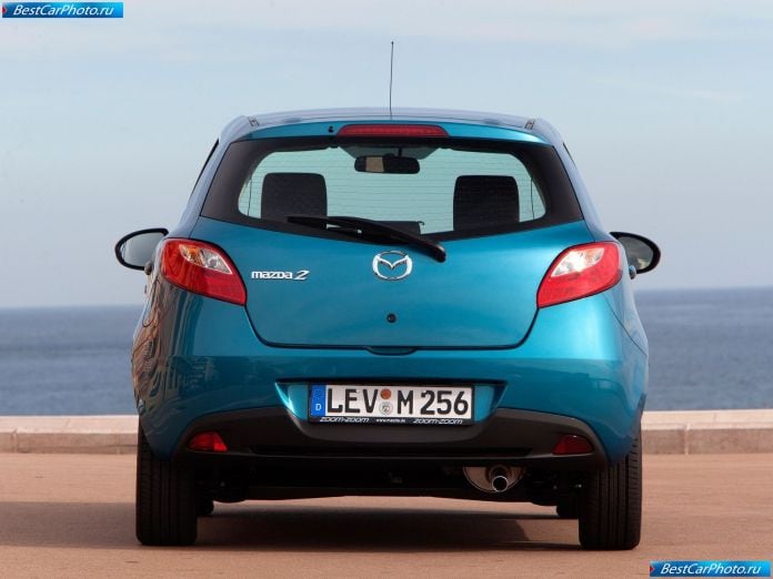 2011 Mazda 2 - фотография 83 из 142