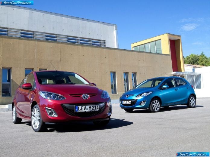 2011 Mazda 2 - фотография 86 из 142