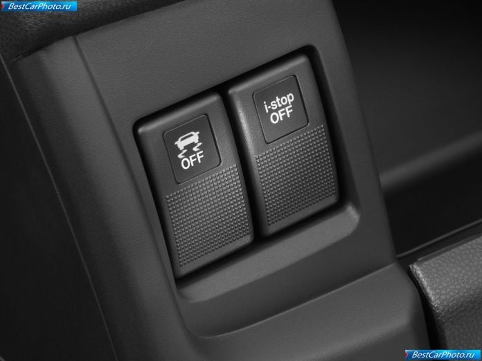 2011 Mazda 5 - фотография 105 из 126