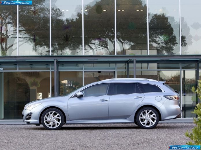 2011 Mazda 6 Wagon - фотография 16 из 48