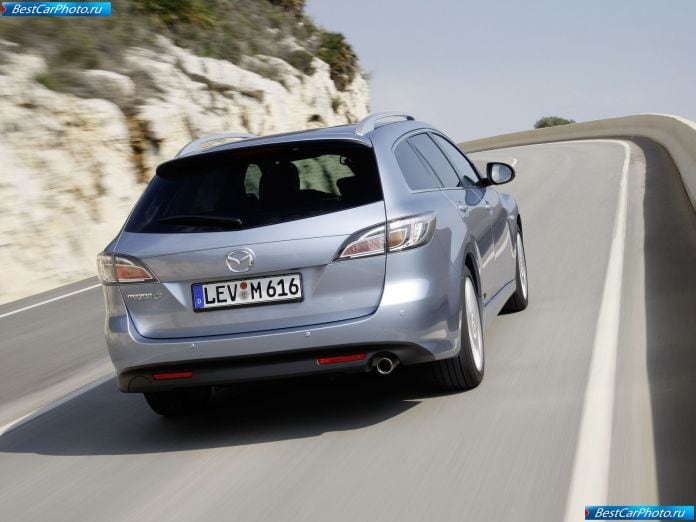 2011 Mazda 6 Wagon - фотография 22 из 48