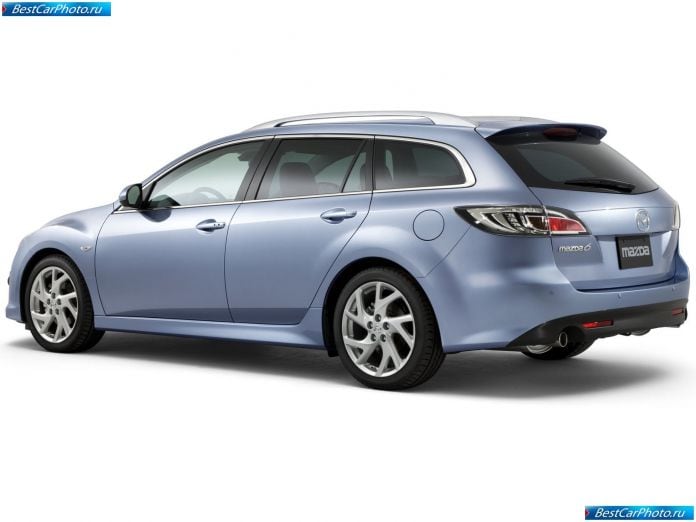 2011 Mazda 6 Wagon - фотография 34 из 48