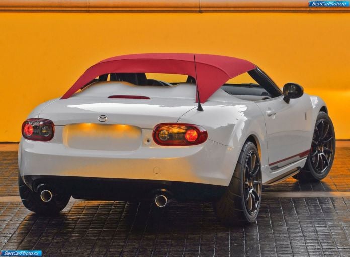 2011 Mazda MX-5 Spyder Concept - фотография 7 из 22