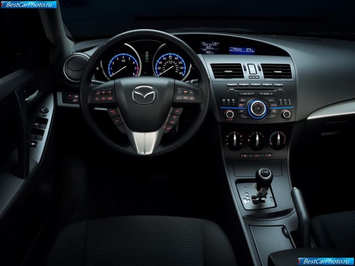 2012 Mazda 3 - фотография 8 из 27