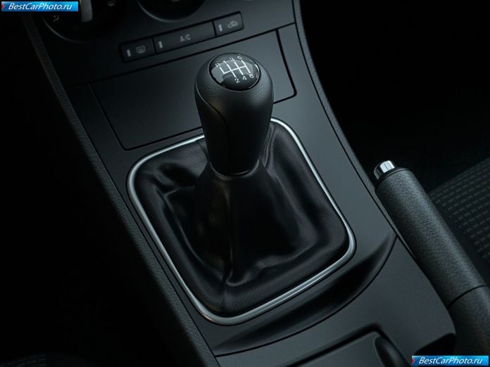 2012 Mazda 3 - фотография 13 из 27