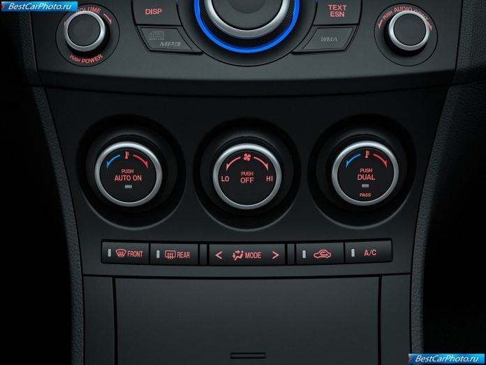 2012 Mazda 3 - фотография 14 из 27