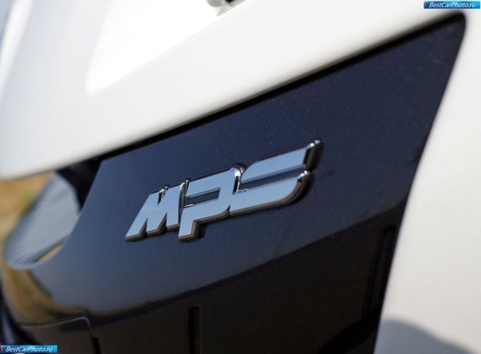 2012 Mazda 3 MPS - фотография 36 из 45