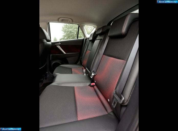 2012 Mazda 3 MPS - фотография 40 из 45