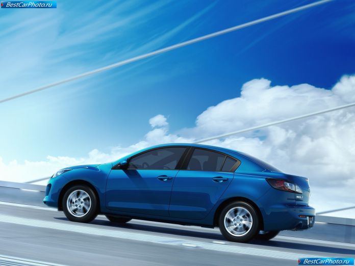 2012 Mazda 3 Sedan - фотография 3 из 11