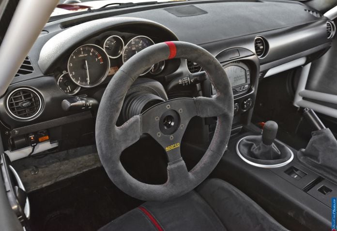 2012 Mazda MX-5 Super 25 Concept - фотография 20 из 20