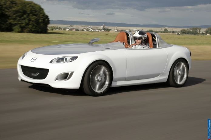 2012 Mazda MX-5 Superlight Version - фотография 1 из 13