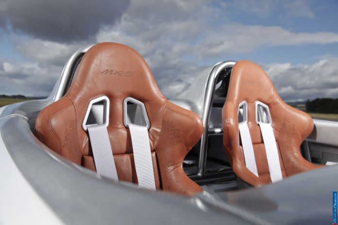2012 Mazda MX-5 Superlight Version - фотография 9 из 13