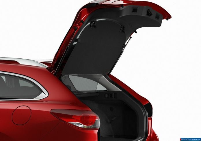 2013 Mazda 6 Wagon - фотография 26 из 54