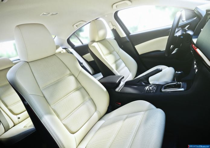 2013 Mazda 6 Wagon - фотография 37 из 54