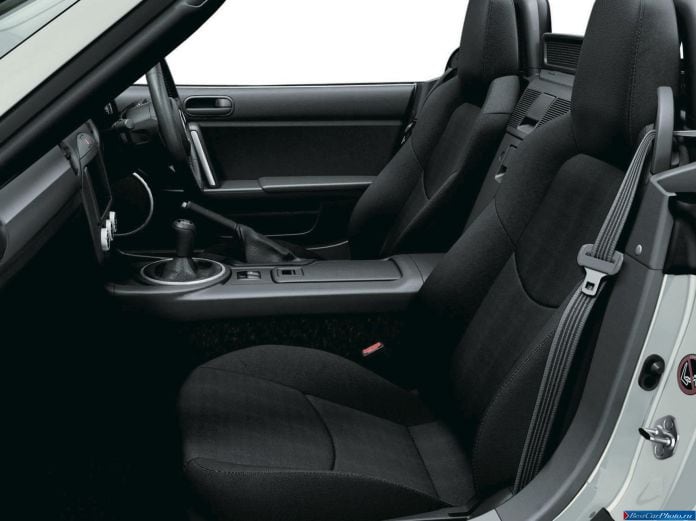 2013 Mazda MX-5 - фотография 20 из 25