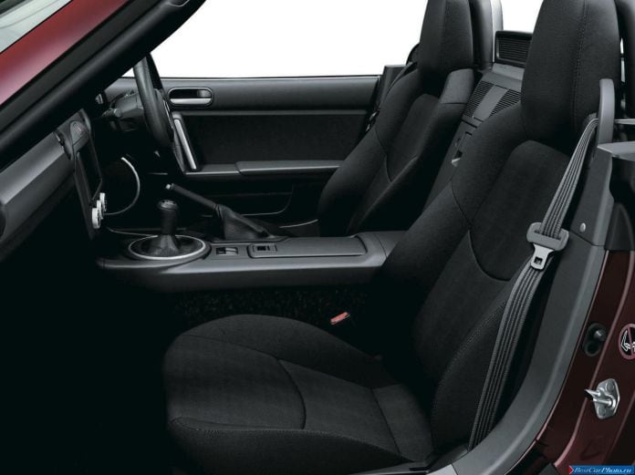 2013 Mazda MX-5 - фотография 22 из 25