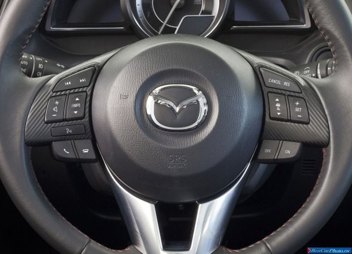 2014 Mazda 3 - фотография 162 из 248