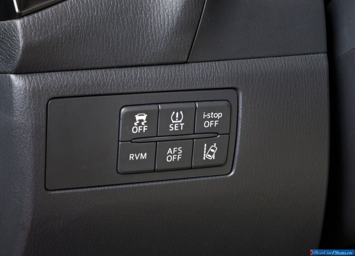 2014 Mazda 3 - фотография 195 из 248