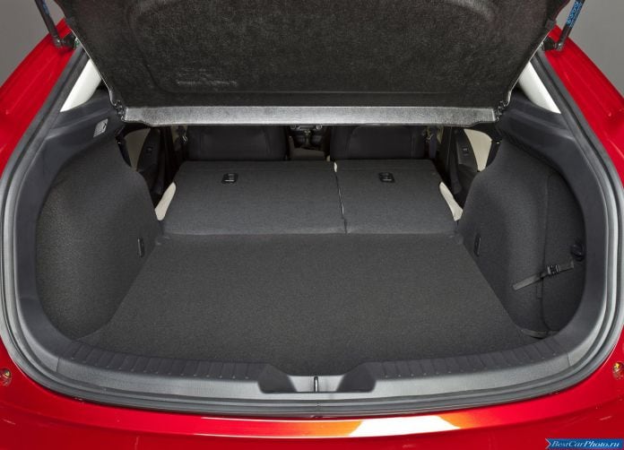 2014 Mazda 3 - фотография 199 из 248