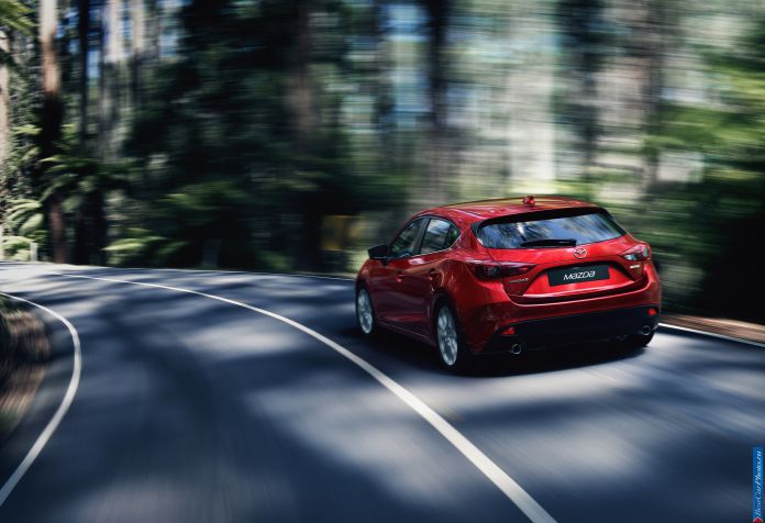 2014 Mazda 3 - фотография 3 из 248