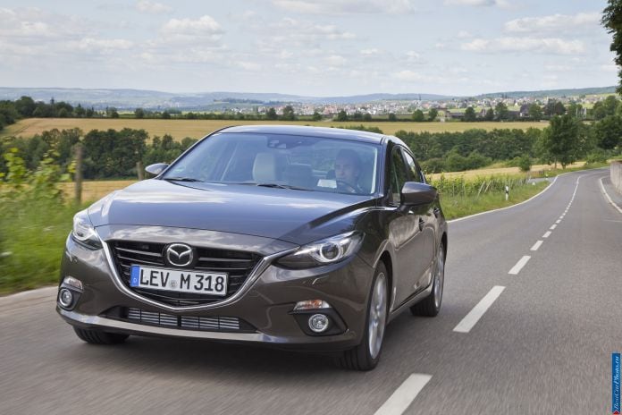 2014 Mazda 3 Sedan - фотография 11 из 137