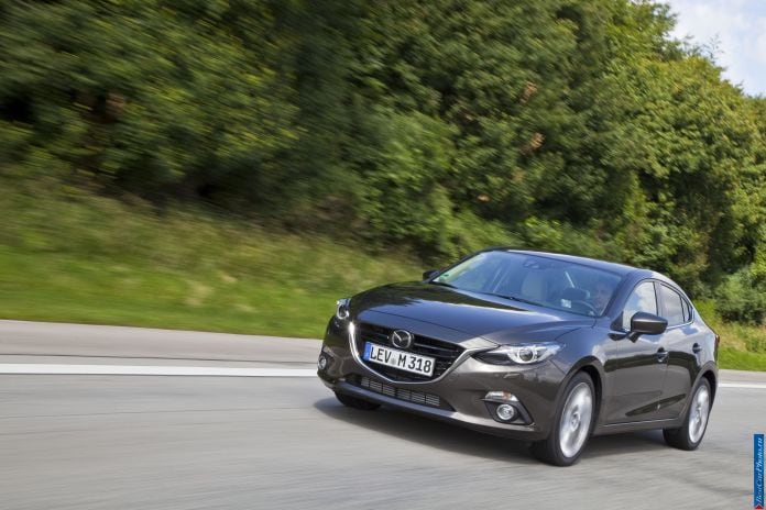 2014 Mazda 3 Sedan - фотография 13 из 137