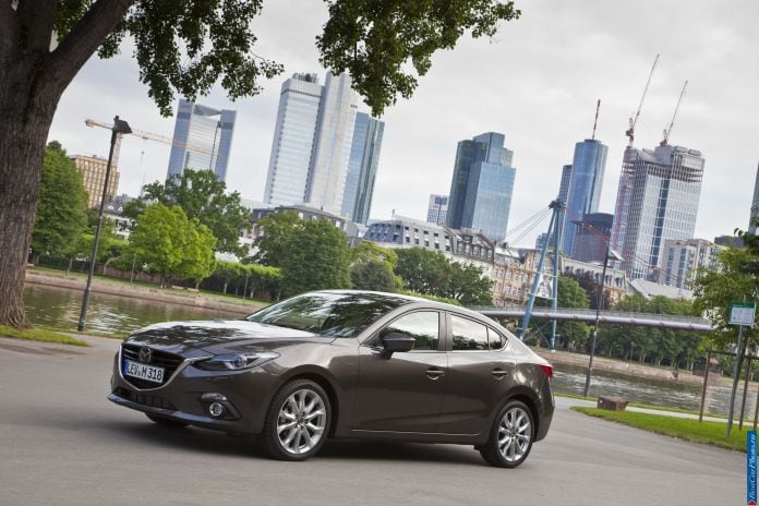 2014 Mazda 3 Sedan - фотография 20 из 137
